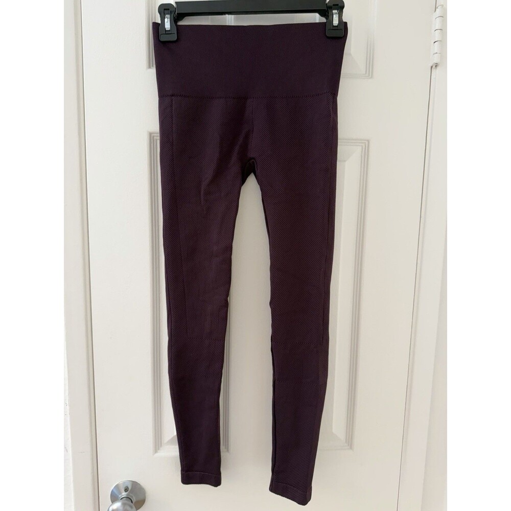 SPANX Seamless Sculpt Chevron Ribbed Leggings Jammy Plum Size M Sample